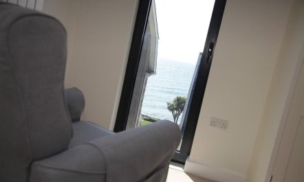 1 Bed in Langland 7