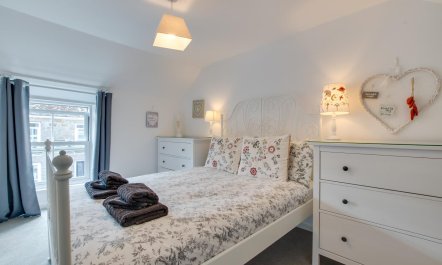2 Bed in Porthleven 2