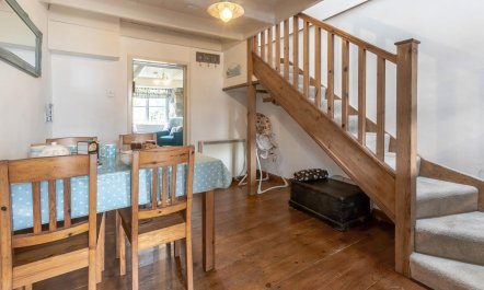 2 Bed in Penzance 2