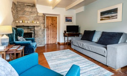 2 Bed in Penzance 3