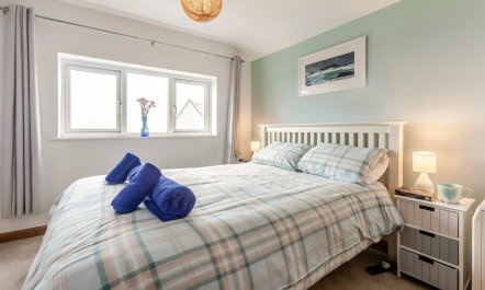 2 Bed in Penzance 4