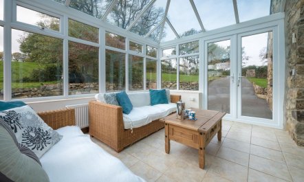 4 Bed in Llanbedrog 4