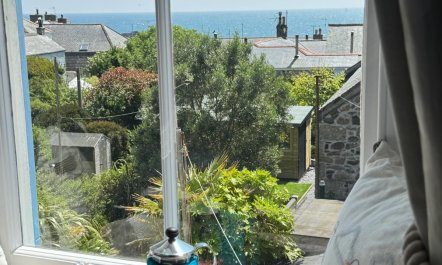 2 Bed in Mousehole 2