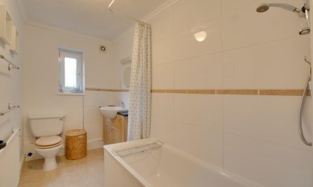 2 Bed in Reynoldston 8