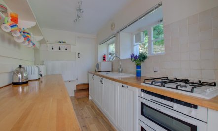 3 Bed in Mousehole 9