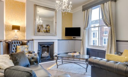 4 Bed in Whitby 1