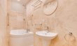 4 Bed in Whitby 8