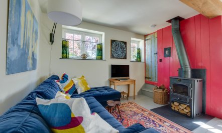 2 Bed in Field Dalling 7