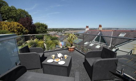 2 Bed in Mumbles 8