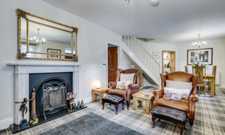 4 Bed in Windermere 3