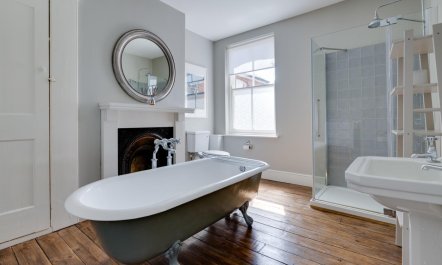 4 Bed in Southwold 5