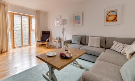 2 Bed in Porthleven 7