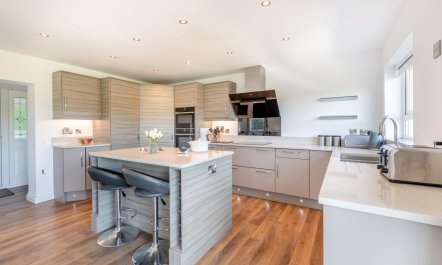 4 Bed in Kingswear 7