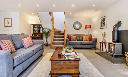 2 Bed in Aberystwyth 3