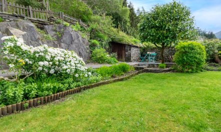 2 Bed in Bethesda 7