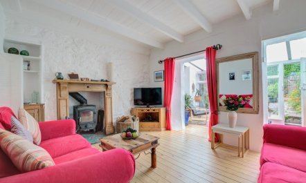 2 Bed in Mousehole 2