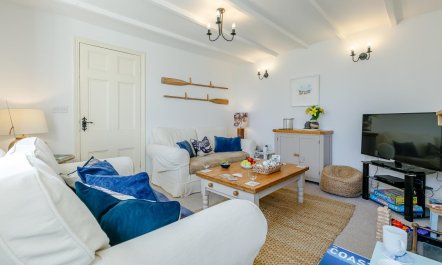 3 Bed in Mousehole 5