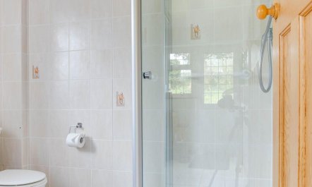 2 Bed in St. Margarets Bay 9