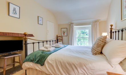 4 Bed in Little Petherick 8