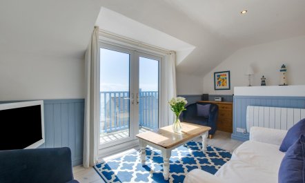 2 Bed in Porthleven 7