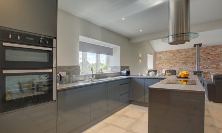 3 Bed in Hindolveston 7