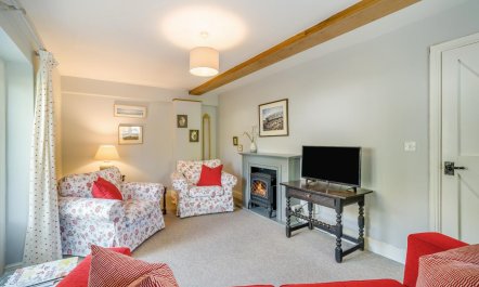 2 Bed in Charminster 2