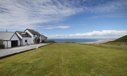 4 Bed in Gower