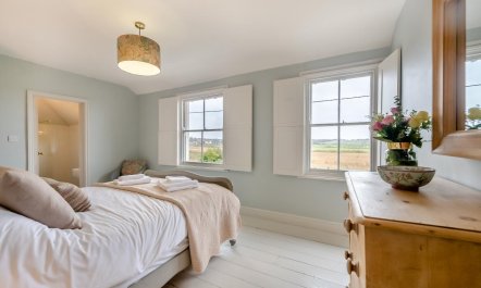4 Bed in Southwold 5