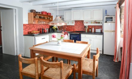 2 Bed in Porthleven 5