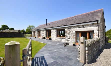 4 Bed in Menai Bridge