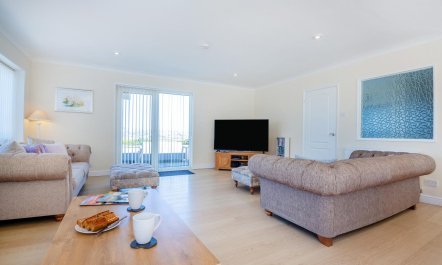 3 Bed in Sarn Bach 7