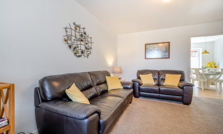 3 Bed in Whitby 7