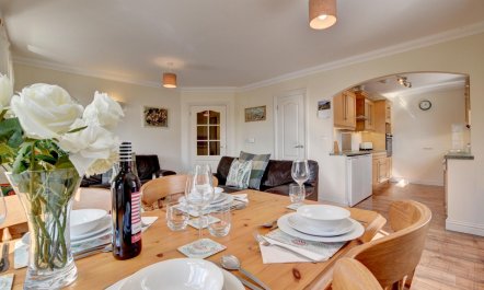 2 Bed in Woolacombe 1