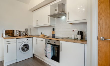 2 Bed in Gower 2