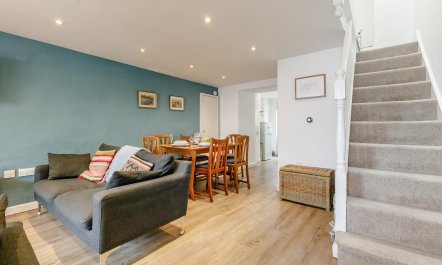 3 Bed in Penzance 1