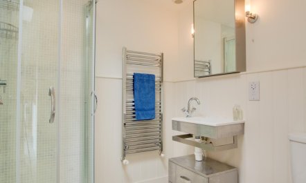 6 Bed in Salthouse 6