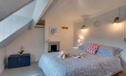 3 Bed in Robin Hoods Bay 8