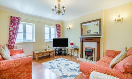 4 Bed in Port Eynon 6