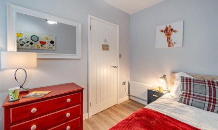 2 Bed in Chapel Stile 9