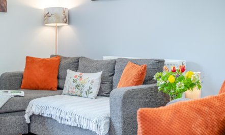 2 Bed in Bladbean 7
