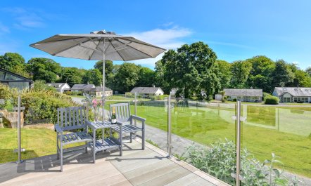 3 Bed in Llanbedrog 1