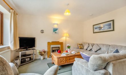 3 Bed in Looe 4