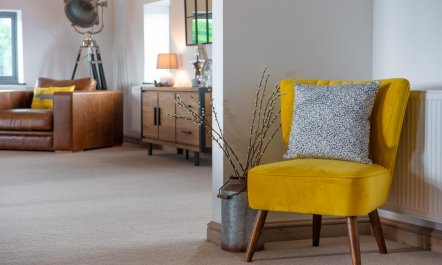 4 Bed in White Horse Common 7