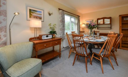 4 Bed in Llanbedrog 5