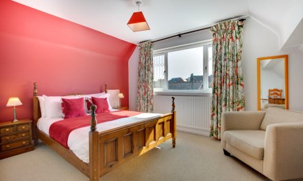 5 Bed in Limeslade 7