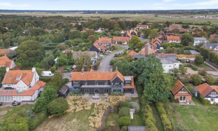5 Bed in Walberswick 1
