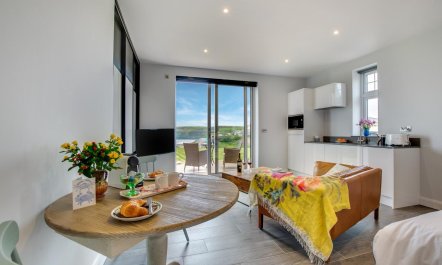 1 Bed in Aberdaron 6