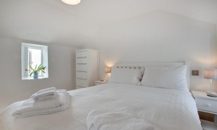 1 Bed in Porthleven 8