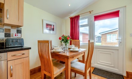 2 Bed in St. Merryn 5