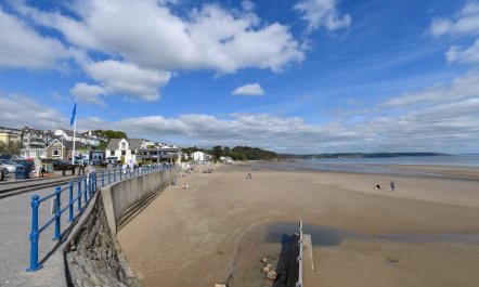 3 Bed in Saundersfoot 1